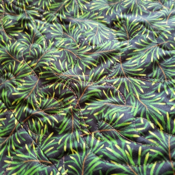 Homemade quilted throw/hanging/lap - Picture 3 of 3